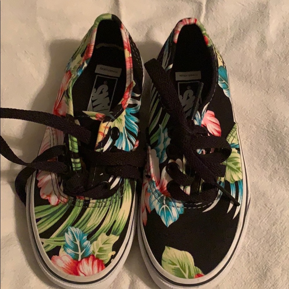 Kids’ Surfer Vans sneakers